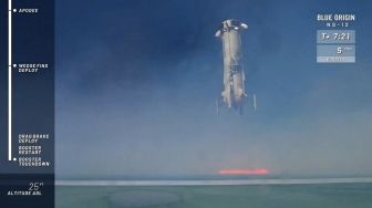 Blue Origin Luncurkan Kapsul ke Luar Angkasa