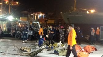 Basarnas Kerahkan 360 Penyelam Mencari Jenazah Sriwijaya Air SJ 182