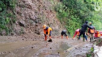 Hati-hati, Akses Utama Batu-Kediri Ditutup Sementara Gegara Longsor