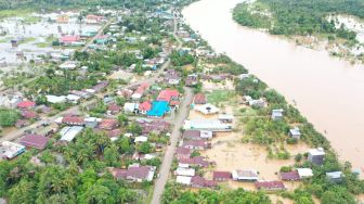 Sungai Sembakung di Kabupaten Nunukan Meluap, Warga Kebanjiran