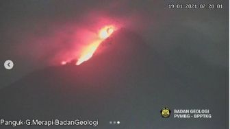 Senin Pagi, Gunung Merapi Kembali Luncurkan Guguran Awan Panas Sejauh 1,5 Km