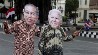 Warga Solo Sambut Pelantikan Presiden AS Joe Biden