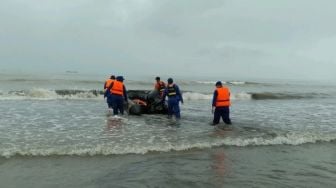 3 Orang Tewas Jadi Korban Kapal Tenggelam di Teluk Jakarta