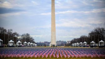 Lambangkan Warga AS, Panitia Pelantikan Biden Tancapkan 200.000 Bendera