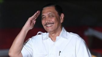 Jokowi Lagi-lagi Tunjuk Luhut Tangani Covid, PDIP: LBP Itu Man Of Action