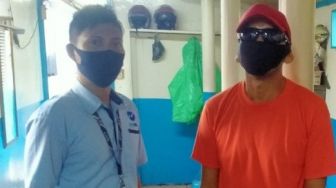 Aksinya Curi Hand Sanitizer di TransJakarta Viral, Motif Pelaku Obati Kaki