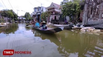 Warga Lakukan Penelitian Solusi Banjir Bengawan Njero Lamongan