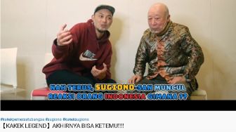 Pakai Batik, Bintang Porno Jepang 'Kakek Sugiono' Beri Pesan Nakal ke Fans Indonesia