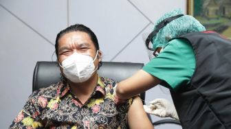Dua Kali Disuntik Vaksin COVID-19, Sekda Banten Bilang Begini