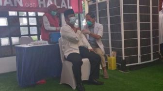 Sebulan Usai Divaksin, Wali Kota Tangerang: Saya Tak Alami Gejala Apapun