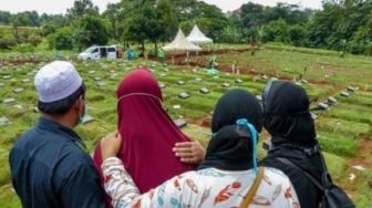 Papa dan Mama Lansia Meninggal Dunia Terpapar Covid-19 di Riau