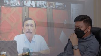 Luhut : Masih Banyak Warga Indonesia Anggap Covid-19 Konspirasi