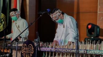 Terancam Tutup, Ini Kiat Menparekraf Selamatkan Saung Angklung Udjo