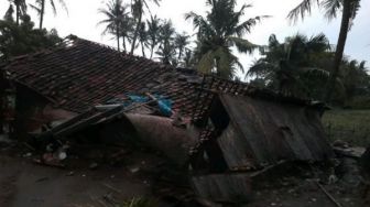 Puting Beliung Terjang Tangerang, 6 Rumah di Pakuhaji Ambruk