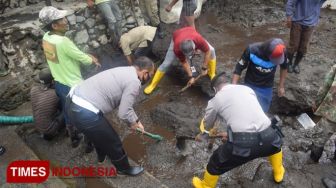 Akses Jalan Bondowoso - Ijen Masih Tertutup Tanah Longsor, Ini Kata BPBD