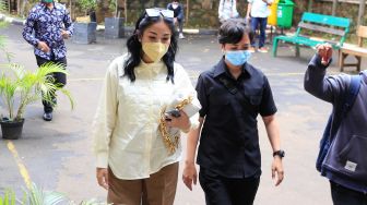 Nindy Ayunda Dituduh Punya Selingkuhan, Pengacara: Belum Ada Bukti