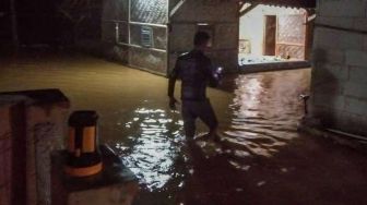 Pintu Air Bendungan Cicinta Rusak, Dua Desa Lebak Diterjang Banjir