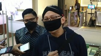 Abu Janda Bela Hendropriyono hingga Terseret Kasus Rasisme Pigai