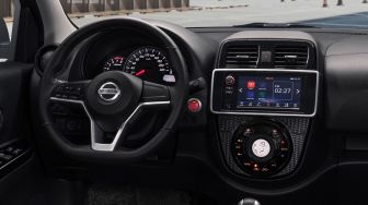 Review Nissan March Bekas 70 Jutaan, Biar Pulang Kerja Tak Kehujanan-Kepanasan