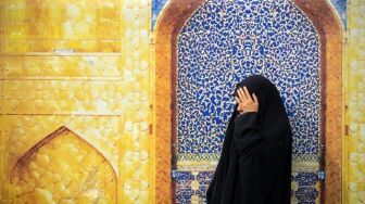 Beli Segelas Kopi, Perempuan Muslim Ini Malah Dituding Anggota Teroris