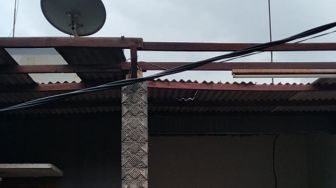 73 Rumah Disapu Angin Puting Beliung di Bekasi
