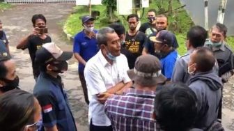 Jelang Lengser, Bupati Faida Lantik Plt Dirut PDP Kahyangan Namun Ditolak Buruh