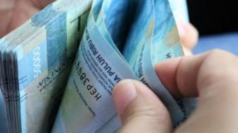 Senin Pagi Rupiah Dibuka Perkasa Atas Dolar AS