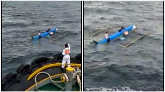 Detik-detik Penyelamatan Nelayan Tanggamus yang Terombang-ambing di Laut