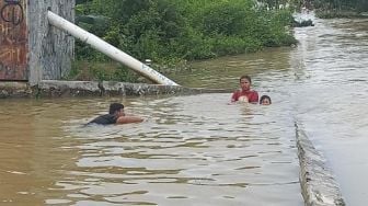 Perumahan Mustika Tangerang Tergenang Banjir 1 Meter, Ketua RT: Sudah Biasa