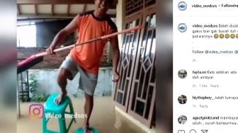 Viral Pria Ini Bikin Sandal Kursi Anti Banjir, Semangatnya Bikin Salut