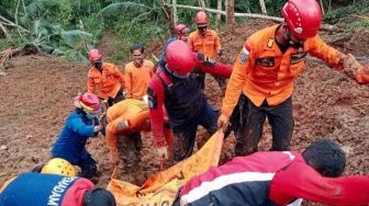 Tanah Longsor di Kebumen, Dua Orang Ditemukan Dalam Keadaan Meninggal Dunia