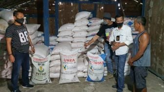 14 Ton Pupuk Bersubsidi Ditimbun di Gudang Blora, Ini Wujudnya!