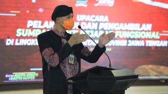 Tegas! Ganjar Pranowo Larang ASN Jateng Berafiliasi dengan FPI dan HTI
