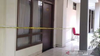 Ngeri! Mayat Wanita Ditemukan Duduk Ditindih Tas di Dalam Lemari Hotel
