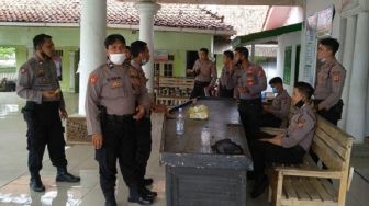 Cegah Tawuran Antar Desa, Polres Ciko Turunkan Sat Sabhara di Perbatasan