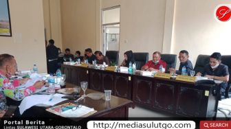 Raker Komisi II dan Distan Bolmut Bahas Pupuk Bersubsidi dan Kartu Tani
