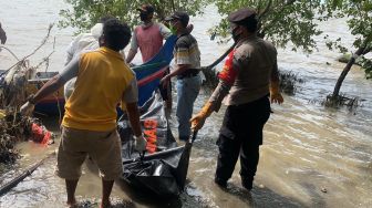 Geger! Nelayan Temukan Mayat Kulit Terkelupas di Pantai Muara Kuntul Bekasi