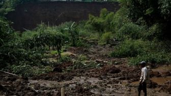 Hingga Siang Ini 20 Warga Nganjuk Korban Longsor Ngetos Belum Ketemu