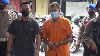 Tampang Pria Ngawi yang Bikin Video Mesum Dengan Pacar dan Emak Pacarnya