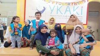 Banyak Orangtua Putus Asa, Elvi Beberkan Cara Ampuh Tangani Kanker Anak