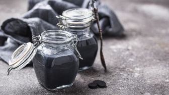 Kuliner Serba Hitam Sedang Hits, Simak Fakta Charcoal Sebenarnya yang Jarang Diketahui