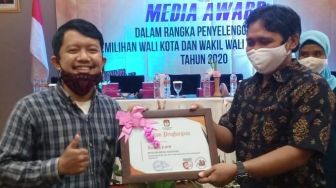 KPU Solo Beri Penghargaan Suara.com Sebagai Media Sosialisasi Pilkada 2020