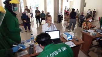 UGM Akan Bangun Pusat Data Hasil Tes Genose C19