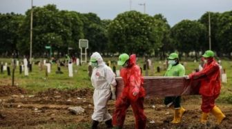 Kabar Duka, Papa dan Mama Meninggal Dunia Terpapar Covid-19, Ini Asalnya!