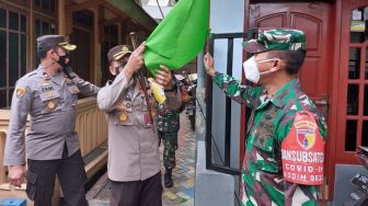 Satpol PP Kota Malang Bakal Tindak Tegas Perusak Bendera Penanda Zona