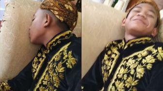 Viral Video Bocah Ketiduran di Pelaminan, Sosoknya Jadi Perdebatan Warganet