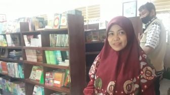 Dinas Perpustakaan Makassar Sentuh Pustaka di SD Negeri Borong