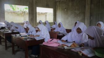 Peneliti Malaysia: Taliban Bisa Belajar dari Indonesia soal Sekolah untuk Perempuan