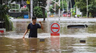 Daftar Lengkap Rute TransJakarta yang Disetop Sementara karena Banjir