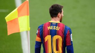 Jika Messi Pensiun dari Barcelona, Ronaldinho Minta Nomor Punggung 10 Diistirahatkan